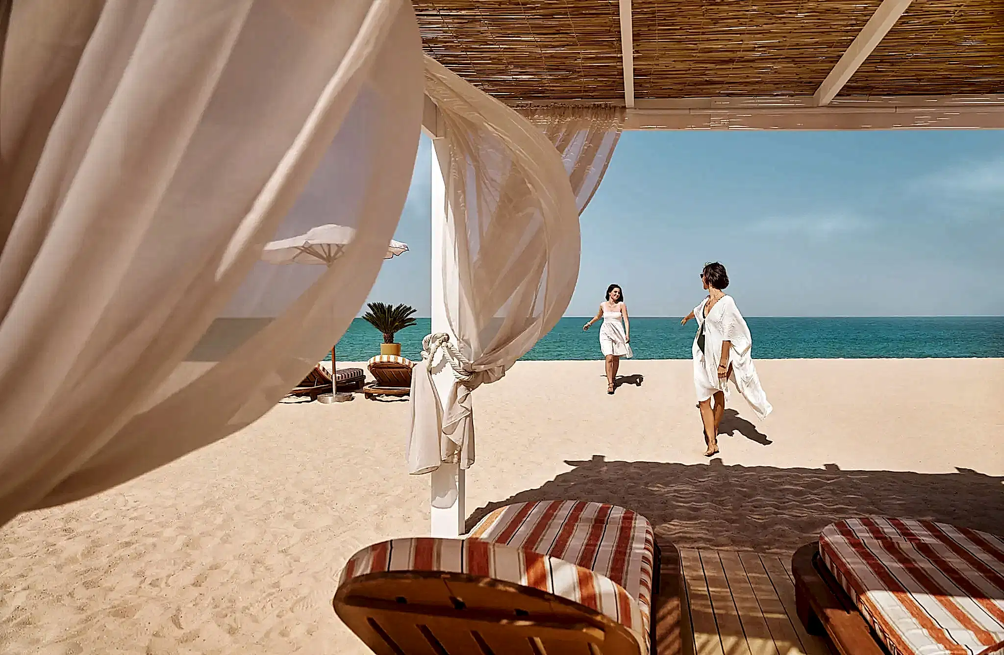 Premium Beach Stopover